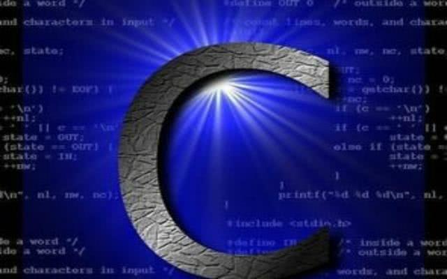 c语言每行输出5个数字怎么弄（使用循环结合条件判断来实现）